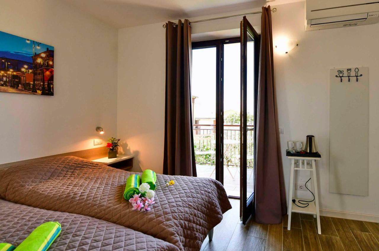 Welcome Traveller Divine Cecile Garda  Exteriör bild